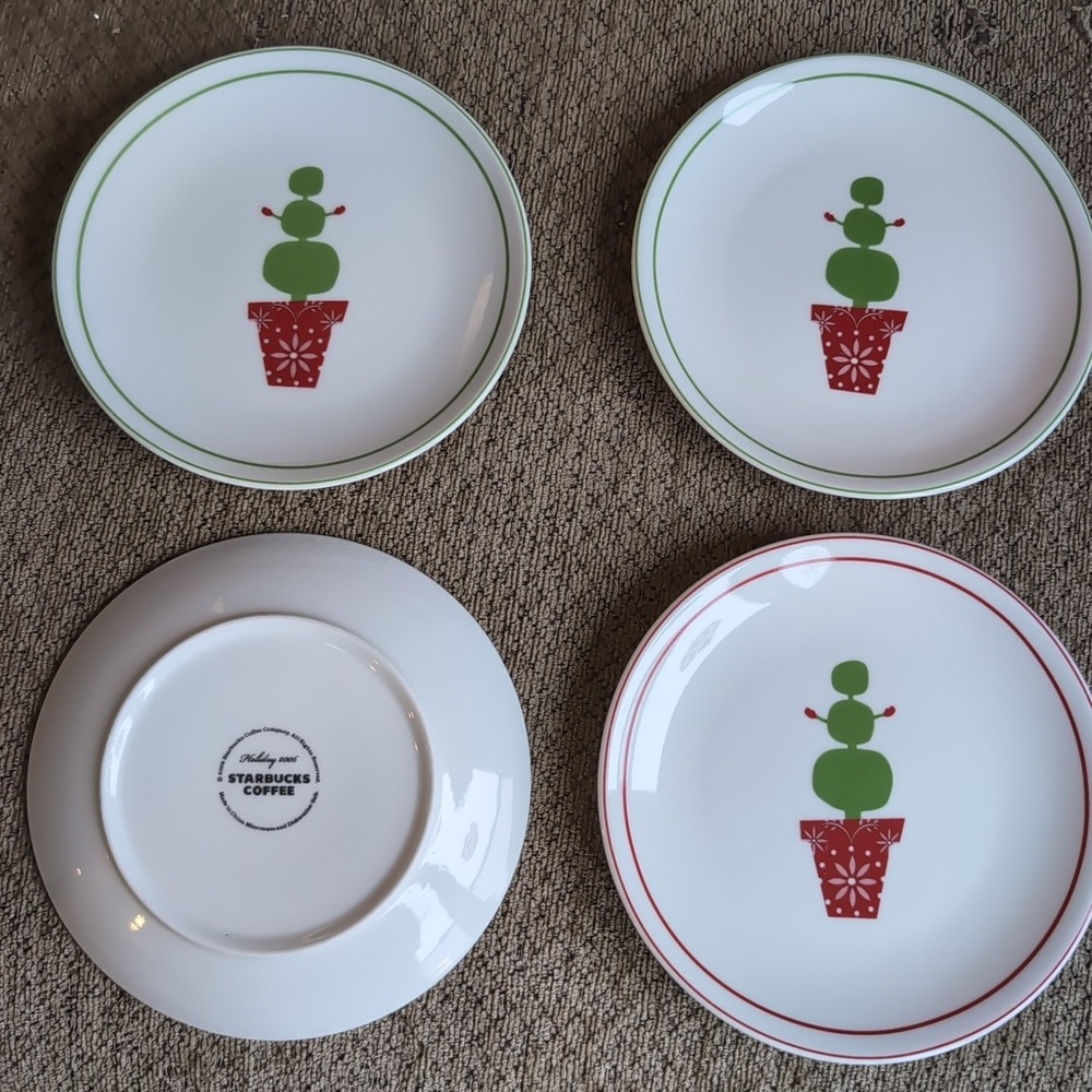 Starbucks Holiday 2006 Christmas Tree Snowman Green Red 6" Plates Set of 4